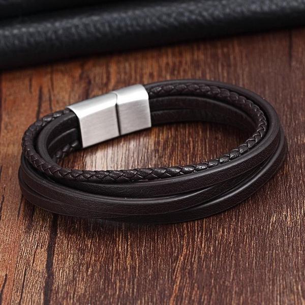 Noticed how leather charm bracelets have become popular among men? Leather charm bracelets have become part of fashion as they blend with almost all types of outfits.